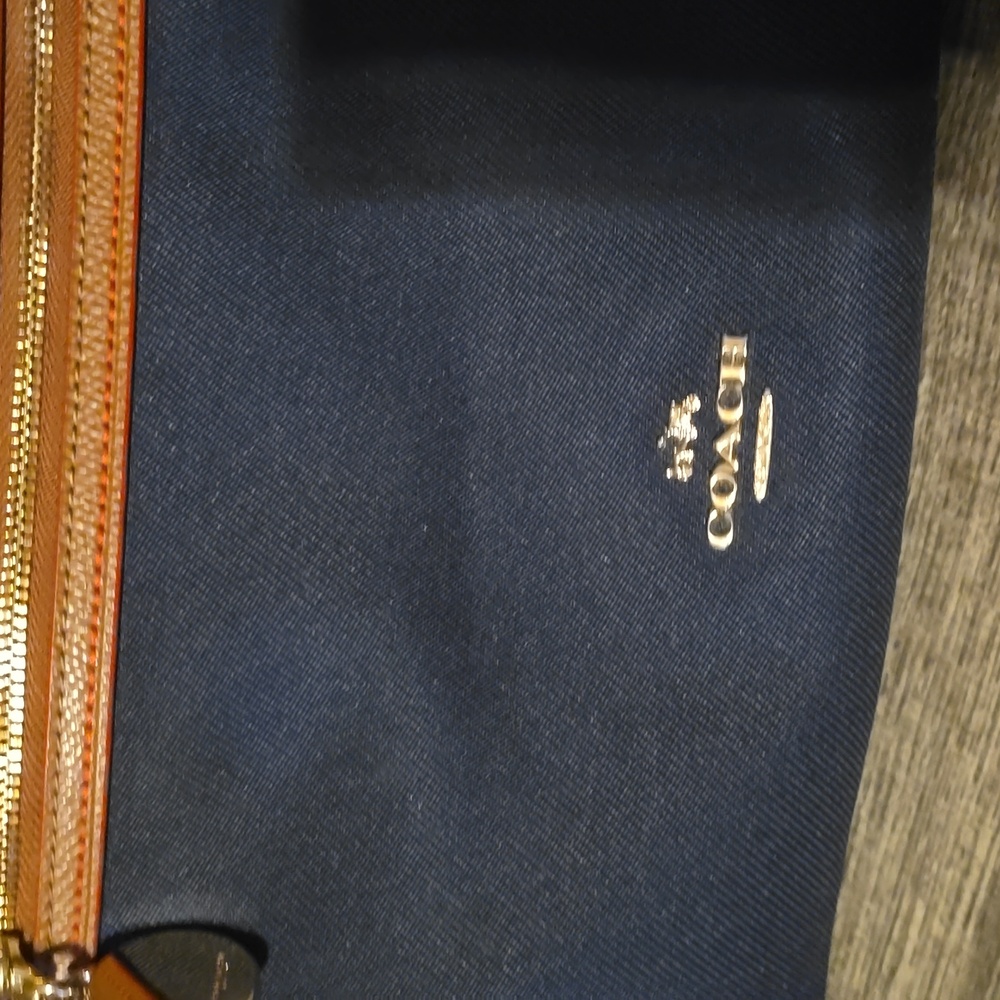Coach Handbag - Picture 2 of 10